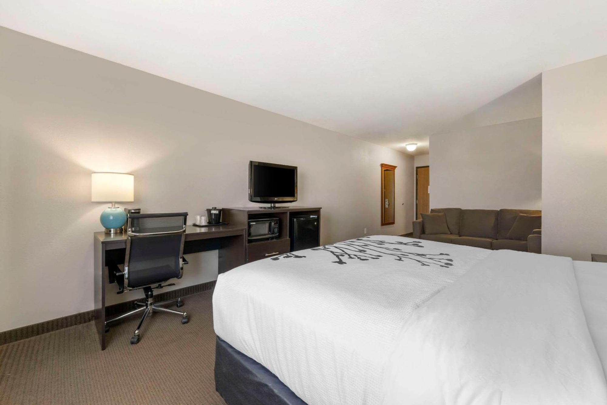 Sleep Inn & Suites Hays I-70 Dış mekan fotoğraf