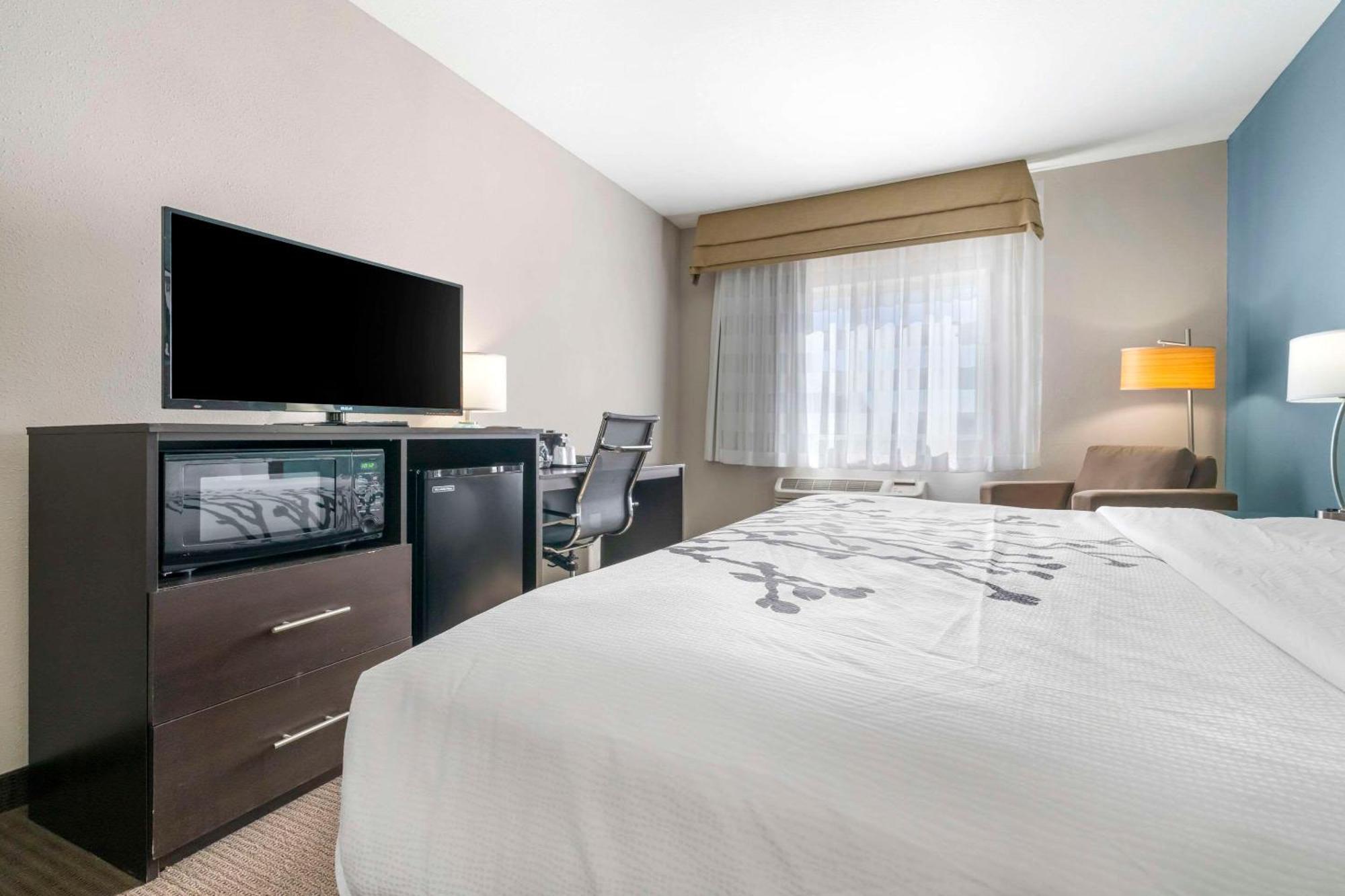 Sleep Inn & Suites Hays I-70 Dış mekan fotoğraf