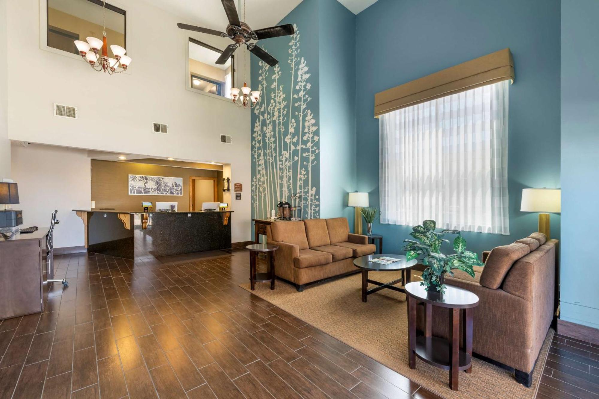 Sleep Inn & Suites Hays I-70 Dış mekan fotoğraf
